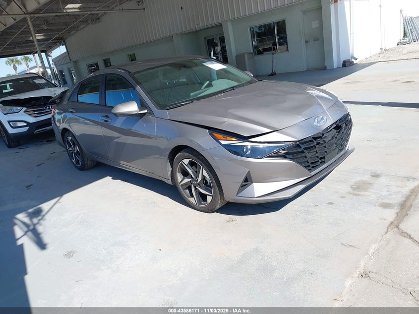 HYUNDAI ELANTRA SEL