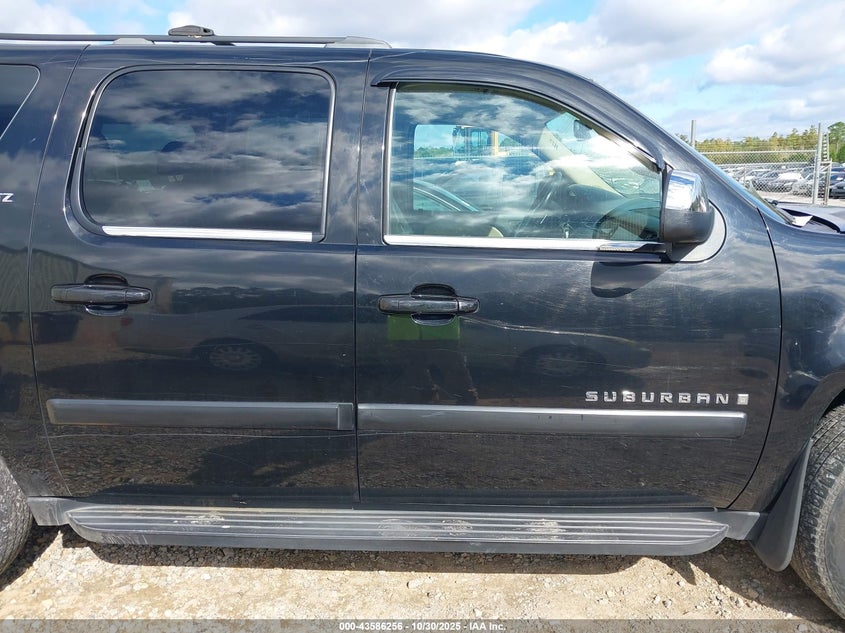 2007 Chevrolet Suburban 1500 Ltz VIN: 1GNFK16307R360880 Lot: 43586256
