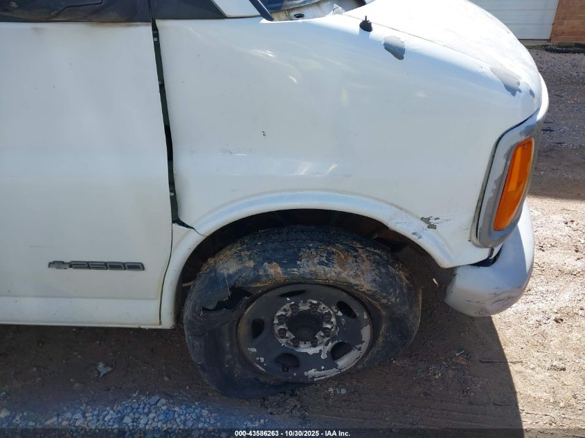 2001 Chevrolet Express VIN: 1GCGG25R511114374 Lot: 43586263