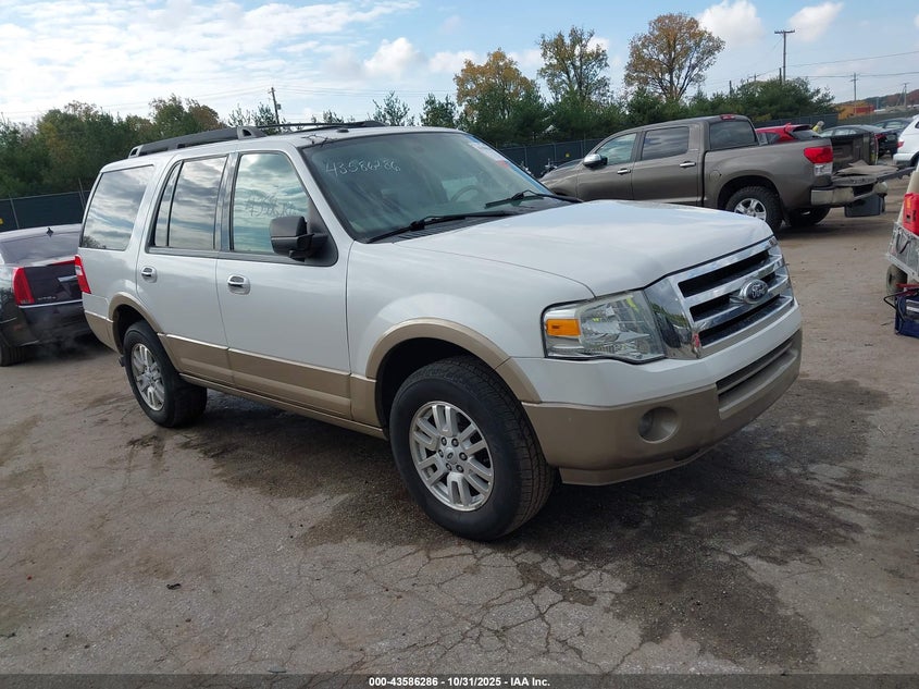 FORD EXPEDITION XLT