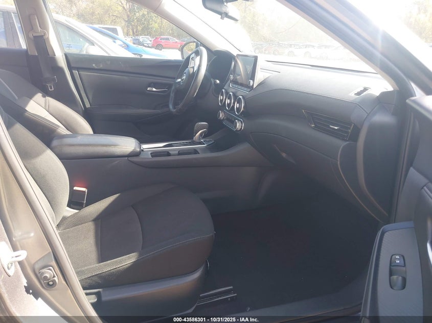 2024 NISSAN SENTRA SV XTRONIC CVT 3N1AB8CV5RY218025