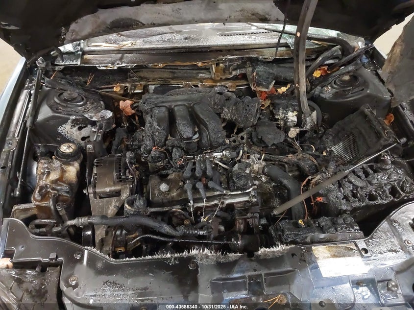 2004 Ford Taurus Se VIN: 1FAHP58U44A172735 Lot: 43586340