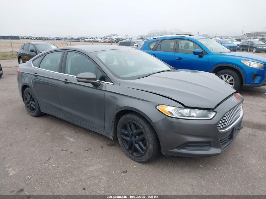 FORD FUSION SE