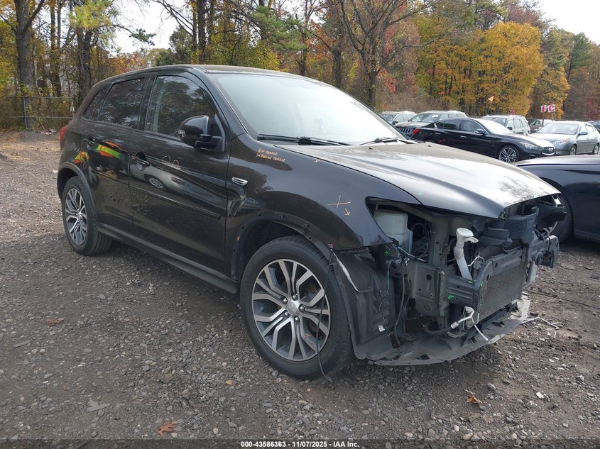 MITSUBISHI OUTLANDER SPORT 2.0 ES/2.0 LE