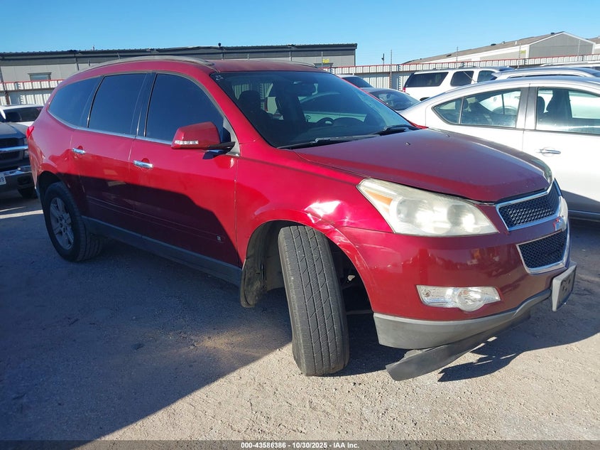CHEVROLET TRAVERSE LT