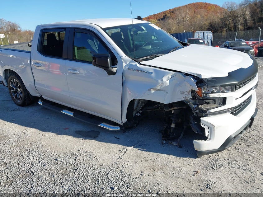 CHEVROLET SILVERADO 1500 RST