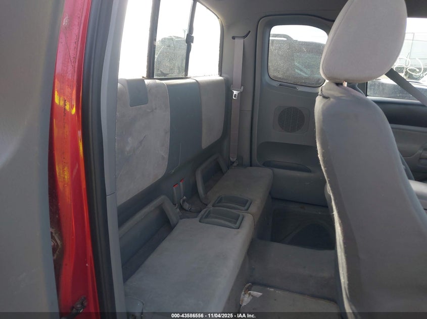 5TETX62N26Z202576 2006 TOYOTA TACOMA photo no. 8