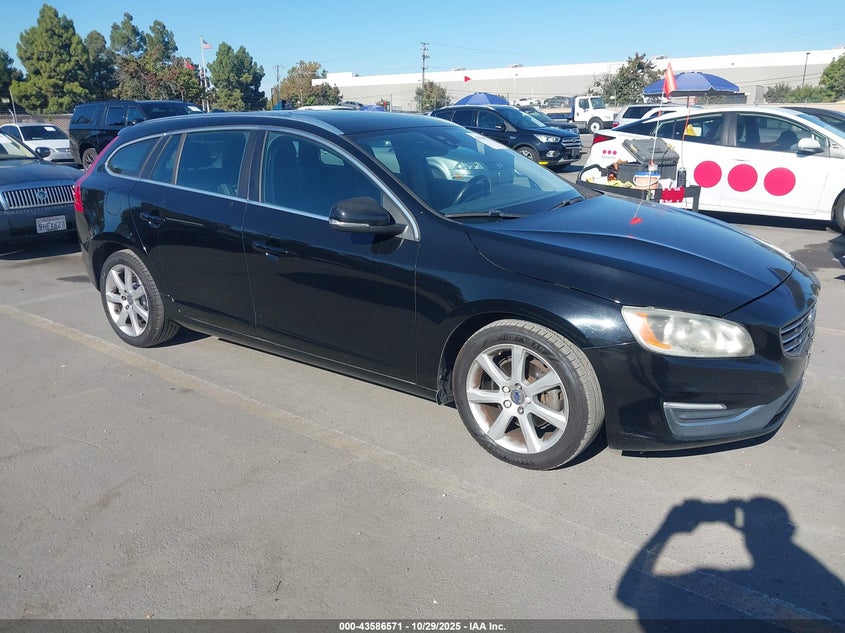 VOLVO V60 T5 DRIVE-E PREMIER