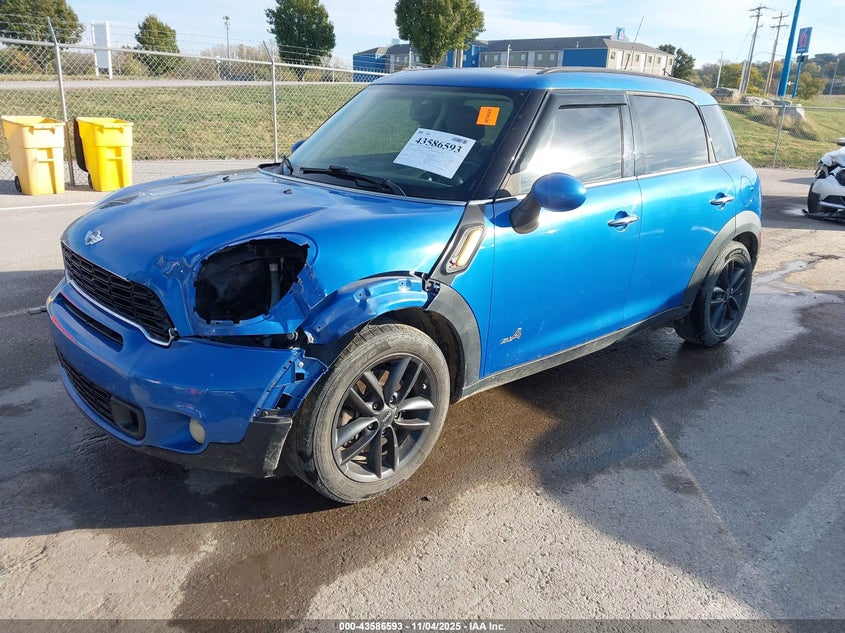 2012 MINI COOPER S COUNTRYMAN auction photo 2