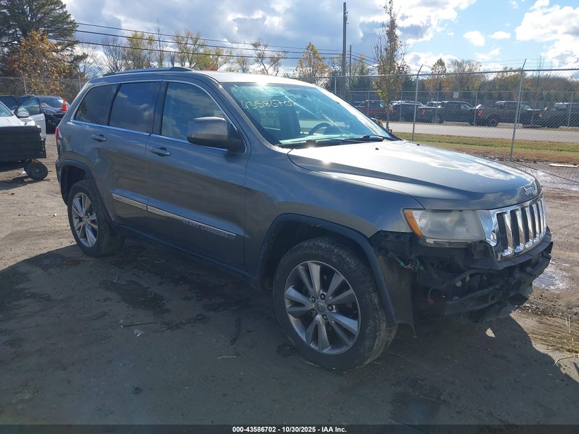 JEEP GRAND CHEROKEE LAREDO