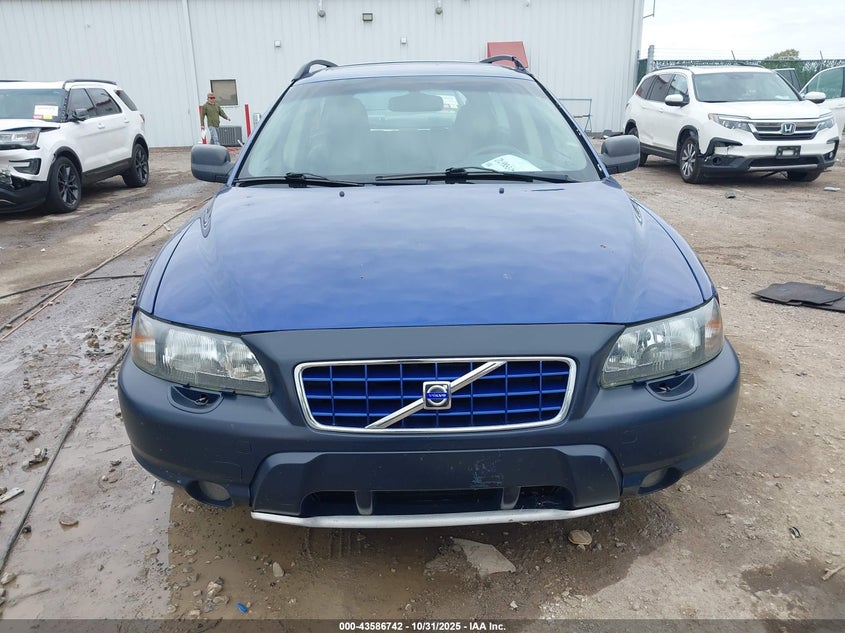 2002 Volvo V70 Xc VIN: YV1SZ58DX21068767 Lot: 43586742