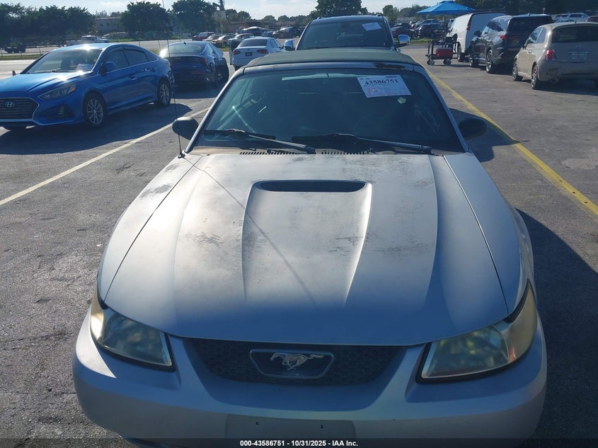 2000 Ford Mustang VIN: 1FAFP4440YF163529 Lot: 43586751
