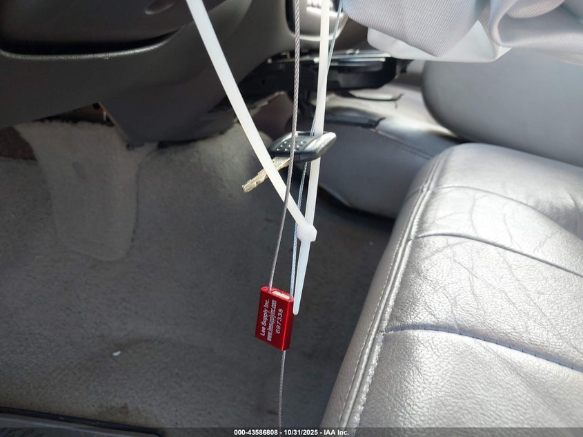 2007 Mercury Grand Marquis Ls VIN: 2MEFM75V37X605507 Lot: 43586808