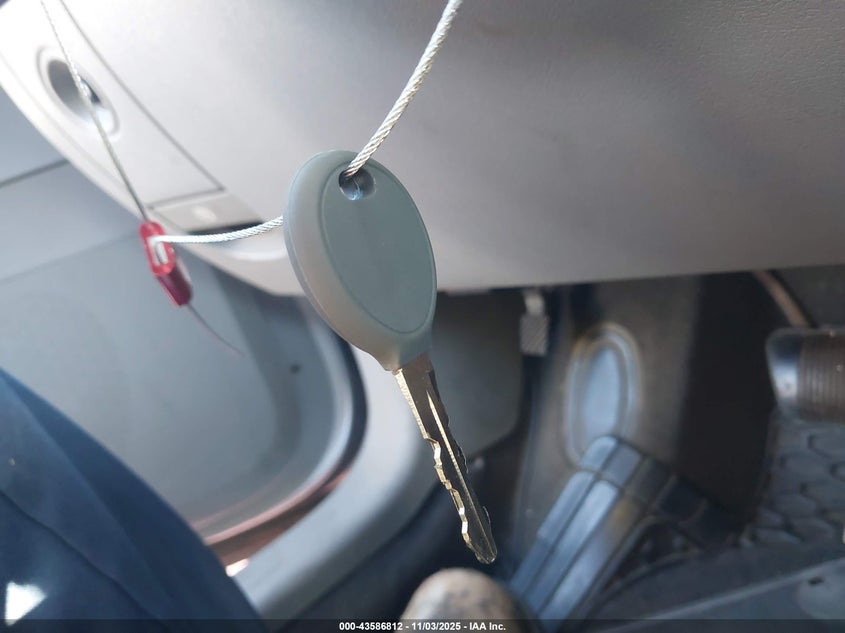 2006 Chrysler 300C VIN: 2C3KA63HX6H121945 Lot: 43586812