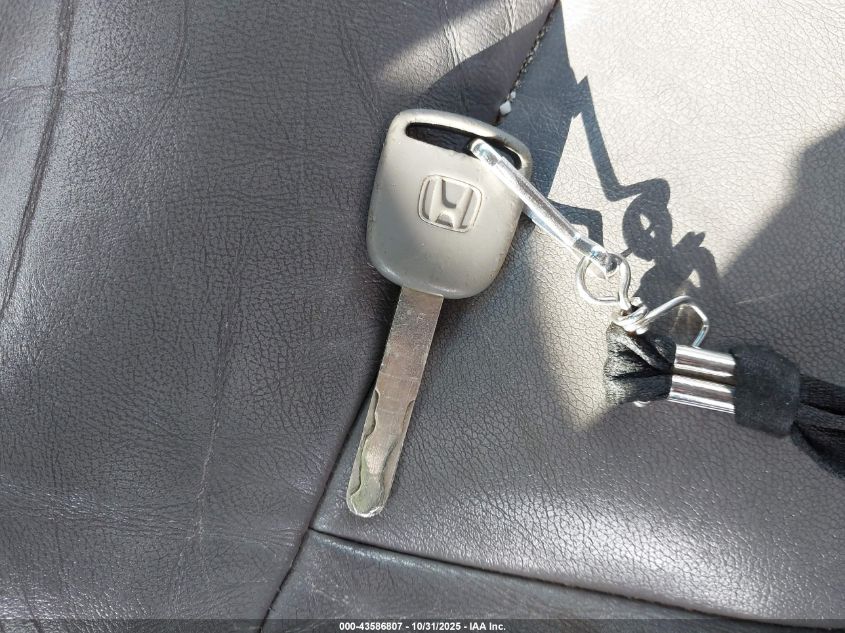 2003 Honda Odyssey Ex-L VIN: 5FNRL18013B105015 Lot: 43586807