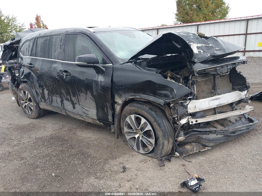 TOYOTA HIGHLANDER XLE