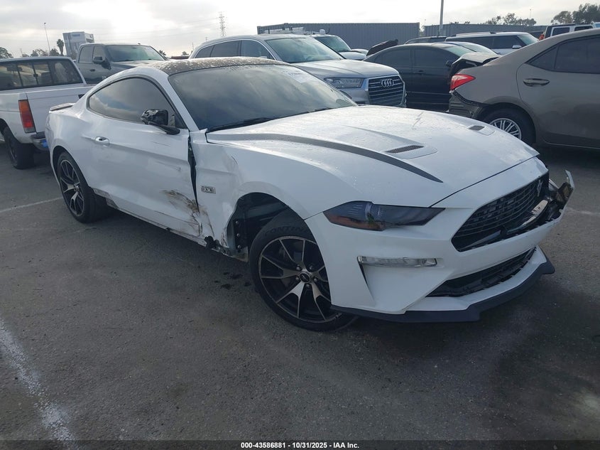 FORD MUSTANG ECOBOOST PREMIUM FASTBACK