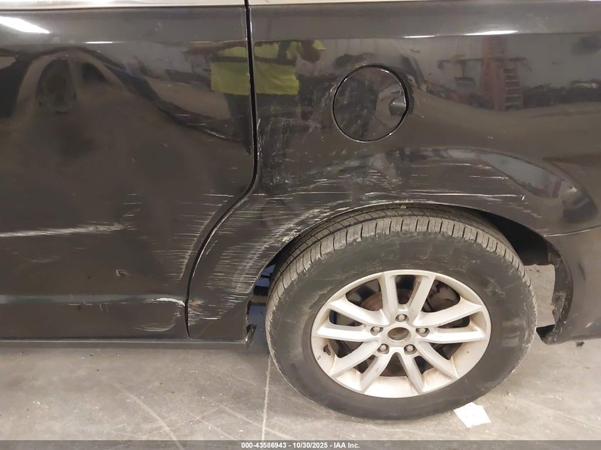 2019 Dodge Grand Caravan Sxt VIN: 2C4RDGCG1KR753414 Lot: 43586943