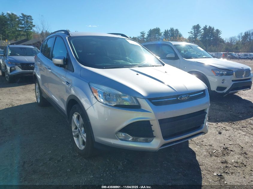 FORD ESCAPE SE