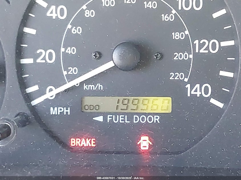 2000 Toyota Camry Le VIN: JT2BG22K3Y0498519 Lot: 43587031