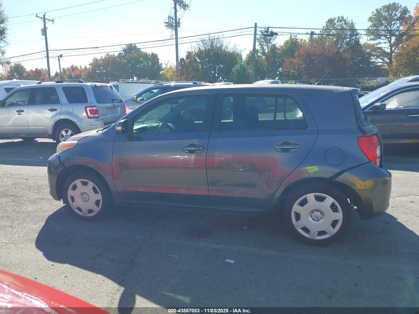 2008 Scion Xd VIN: JTKKU10488J013888 Lot: 43587053