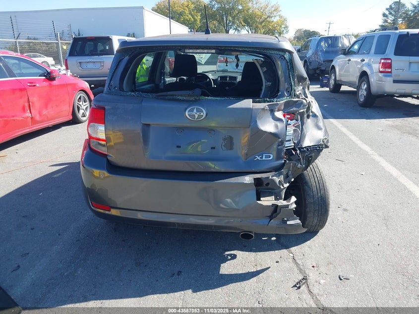2008 Scion Xd VIN: JTKKU10488J013888 Lot: 43587053