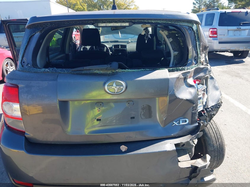 2008 Scion Xd VIN: JTKKU10488J013888 Lot: 43587053