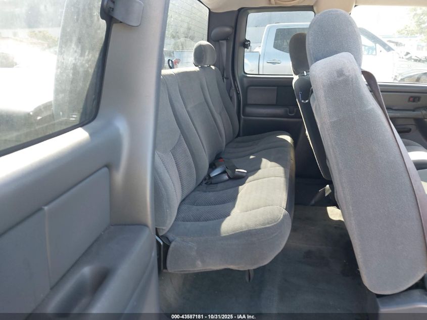 2004 Chevrolet Silverado 1500 Ls VIN: 2GCEC19V641208007 Lot: 43587181