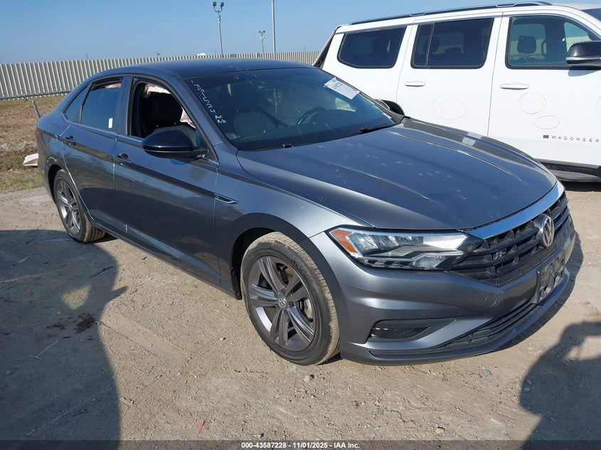 VOLKSWAGEN JETTA 1.4T R-LINE/1.4T S/1.4T SE/S