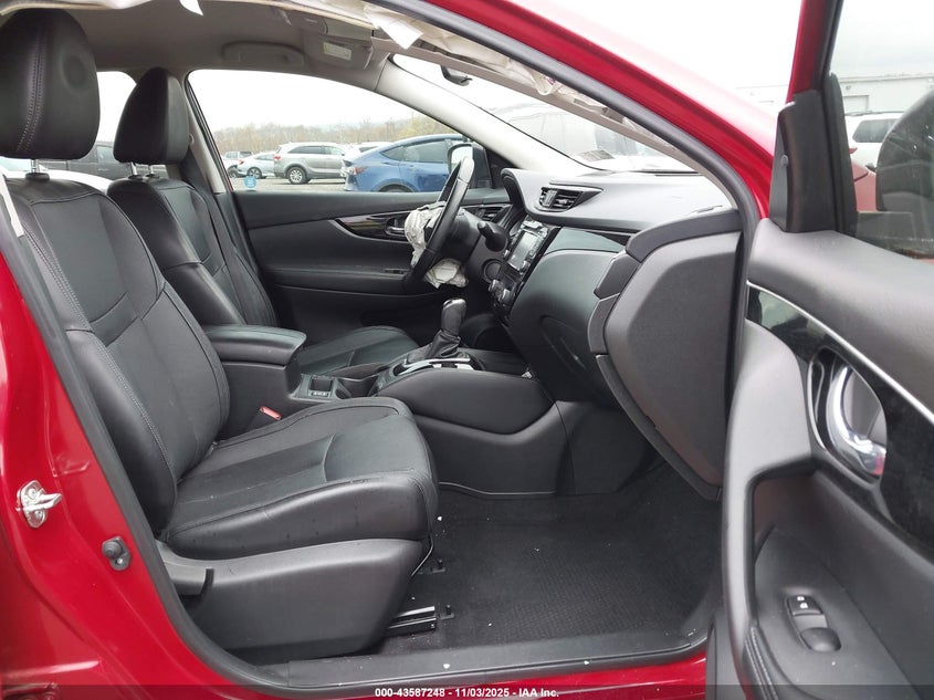 2018 NISSAN ROGUE SPORT SL JN1BJ1CR9JW261506