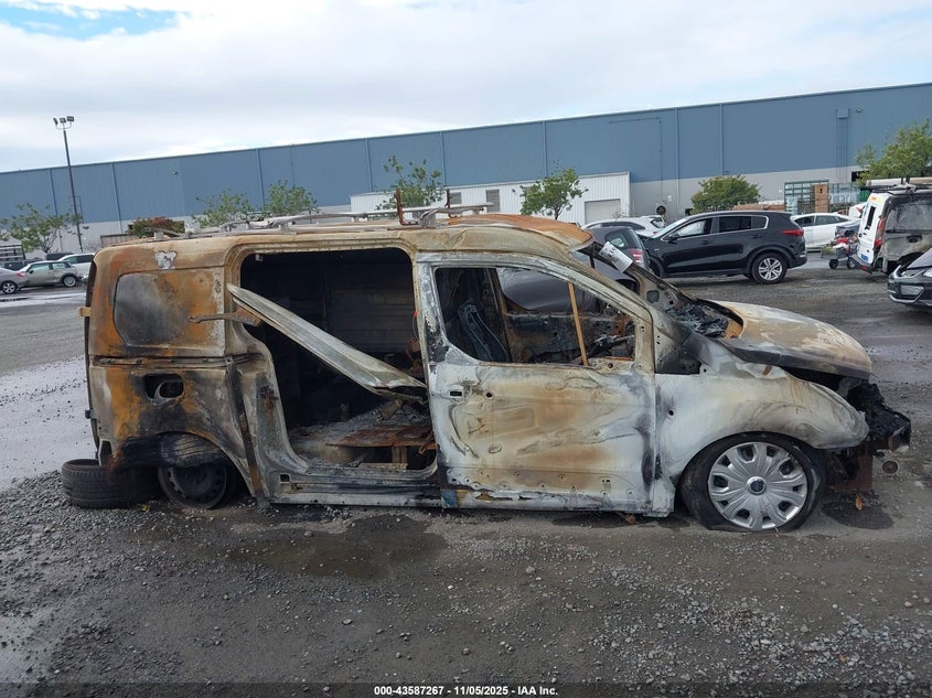 2022 FORD TRANSIT CONNECT XLT NM0LS7T2XN1522453