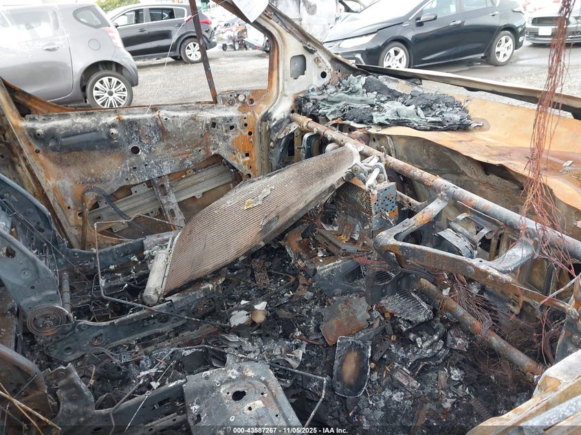 2022 FORD TRANSIT CONNECT XLT NM0LS7T2XN1522453