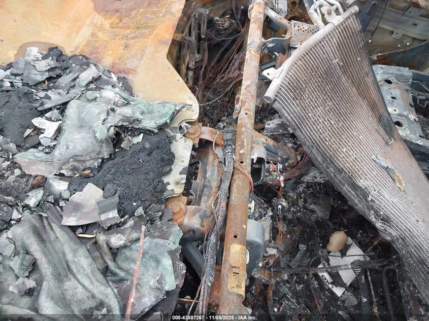 2022 FORD TRANSIT CONNECT XLT NM0LS7T2XN1522453