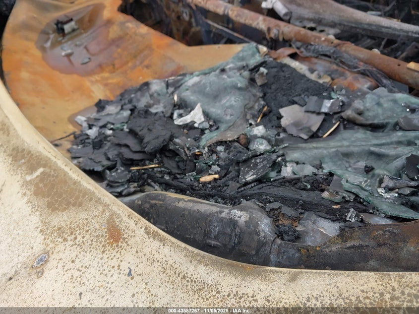 2022 FORD TRANSIT CONNECT XLT NM0LS7T2XN1522453