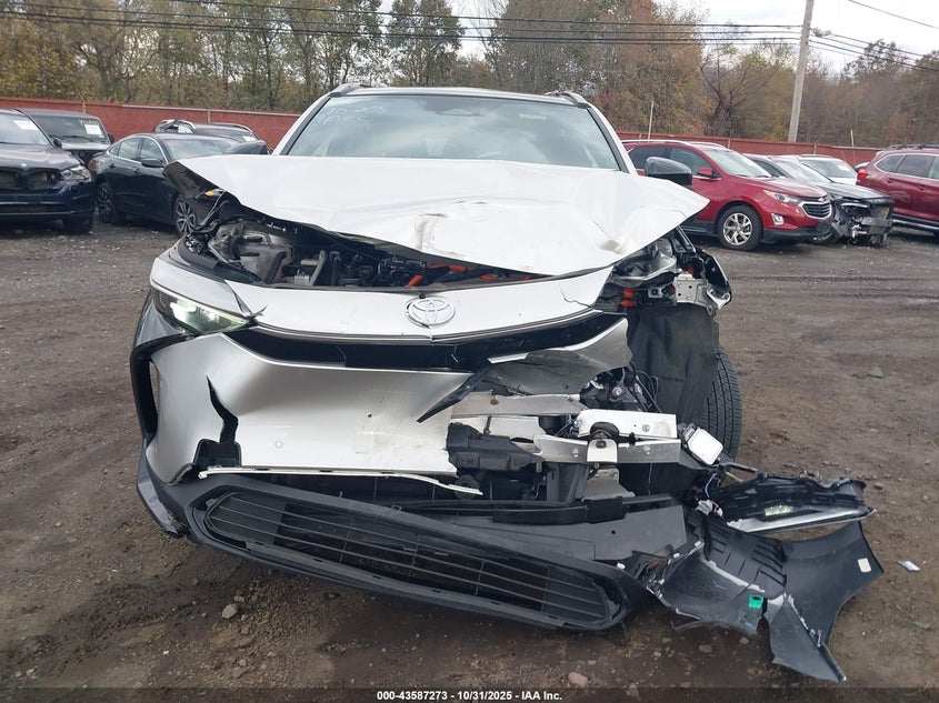 2024 Toyota Bz4X Xle VIN: JTMABACA0RA066774 Lot: 43587273