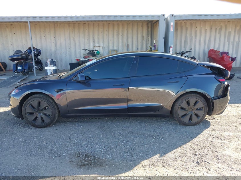2025 Tesla Model 3 Long Range Rear-Wheel Drive/Standard VIN: 5YJ3E1EA6SF027276 Lot: 43587316
