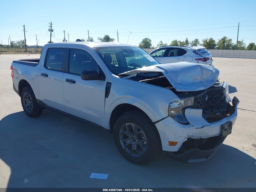 FORD MAVERICK XLT