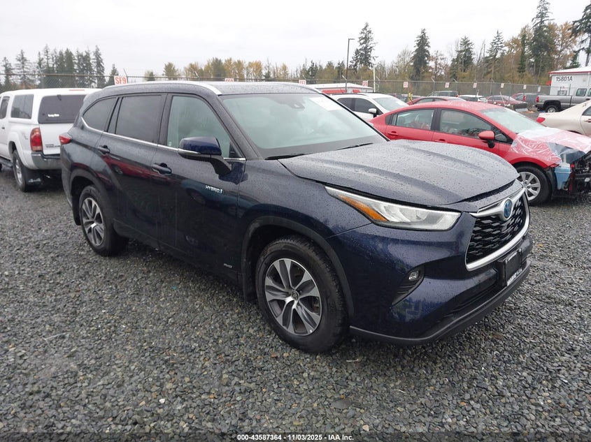 TOYOTA HIGHLANDER HYBRID XLE