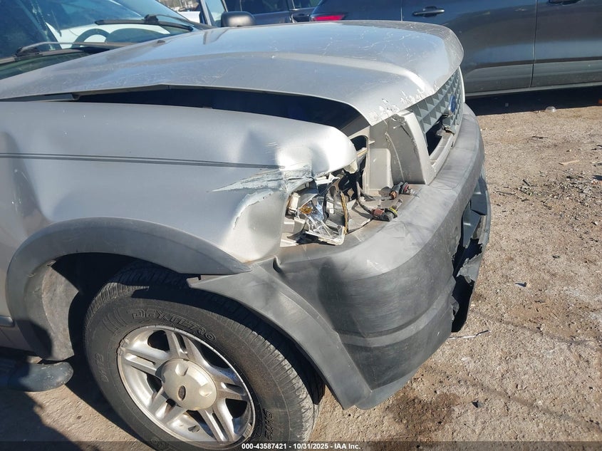 1FMZU62K83ZA81189 2003 FORD EXPLORER photo no. 11