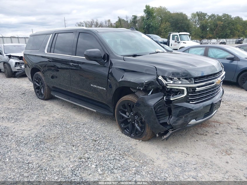 CHEVROLET SUBURBAN 2WD LT