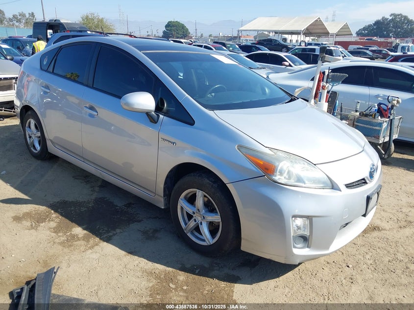 TOYOTA PRIUS FOUR
