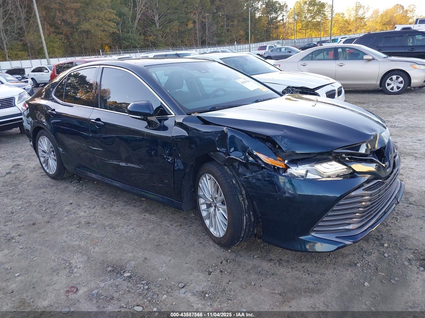 2020 TOYOTA CAMRY XLE - 4T1F11AK6LU859115