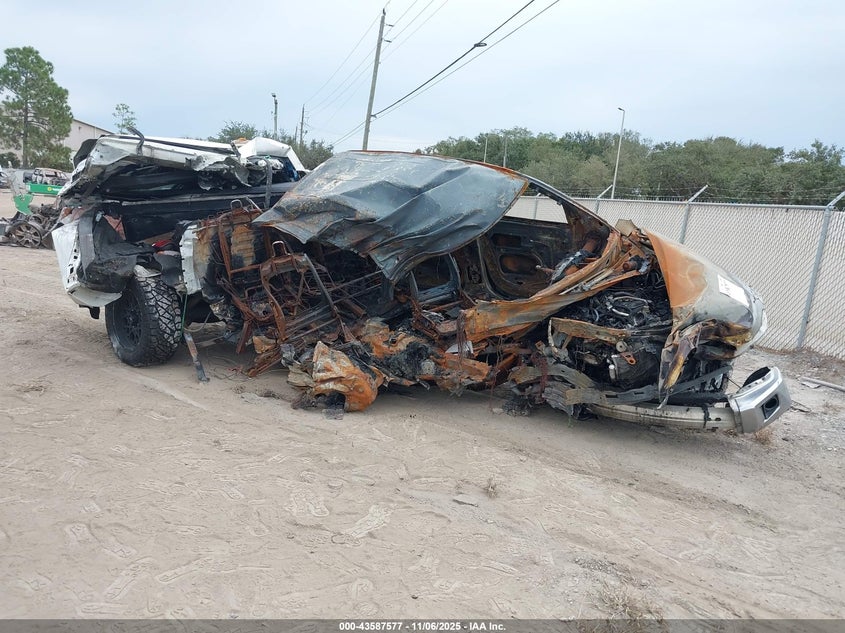 2015 TOYOTA TUNDRA SR5 4.6L V8 - 5TFDM5F13FX063628