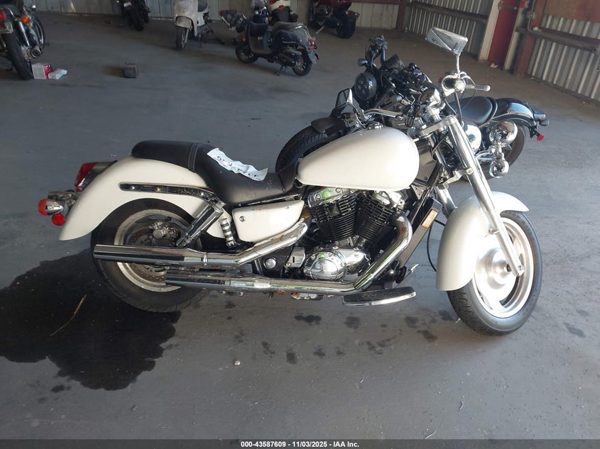 2002 HONDA VT1100 C2 - 1HFSC43042A205990