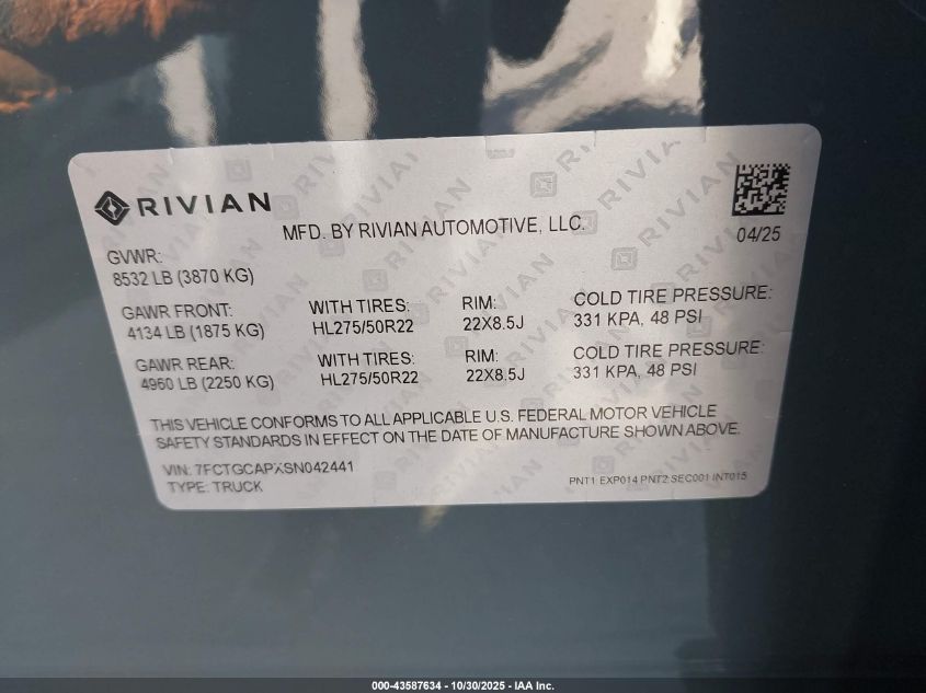 2025 Rivian R1T Ascend Tri Motor Max Pack/Premium Tri Motor Max Pack VIN: 7FCTGCAPXSN042441 Lot: 43587634