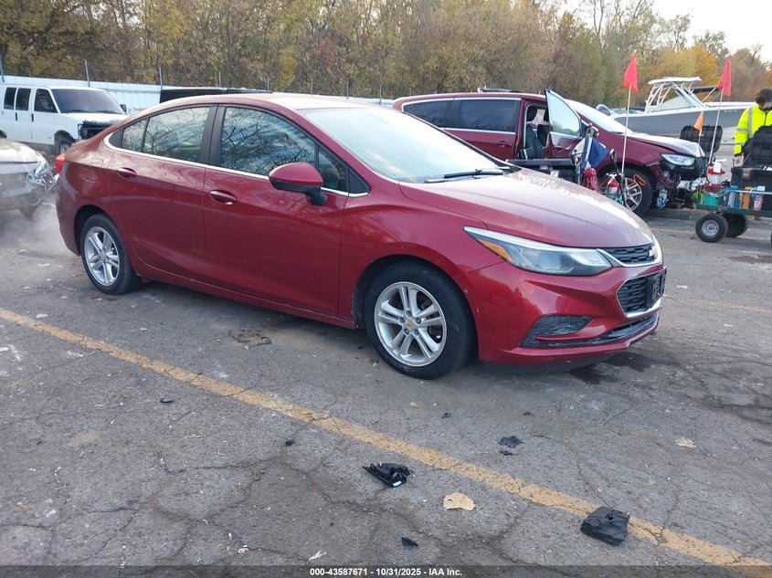 CHEVROLET CRUZE LT AUTO