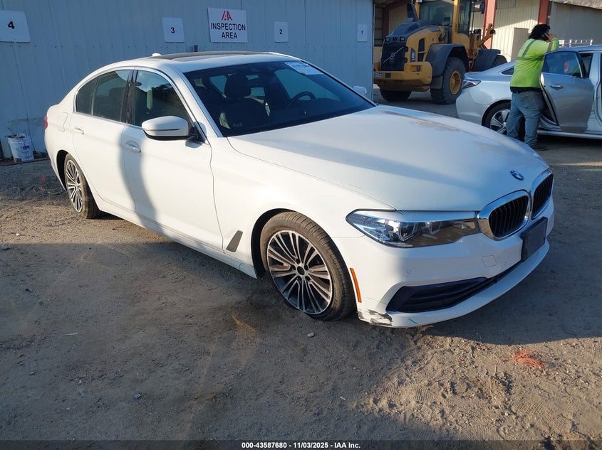 2019 BMW 5 SERIES 530I - WBAJA5C58KWW11011