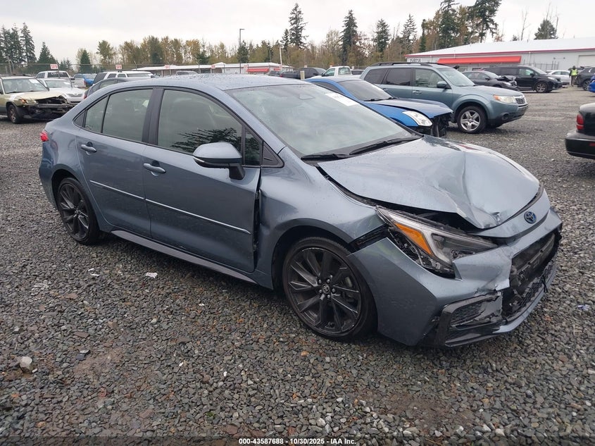 TOYOTA COROLLA HYBRID SE
