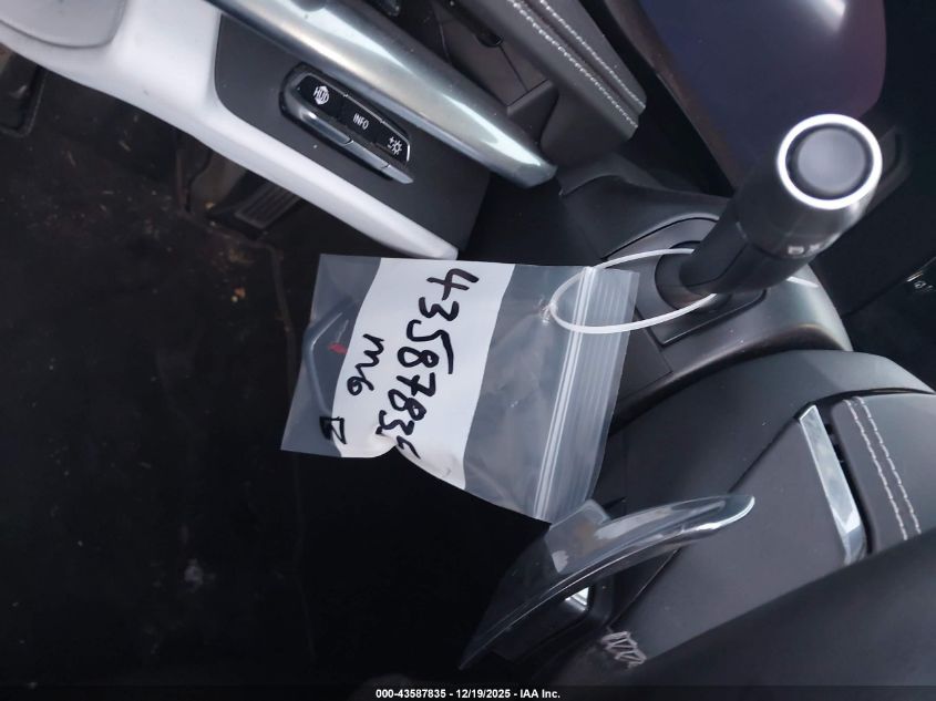 2024 Chevrolet Corvette Stingray - 1G1YC2D41R5103441