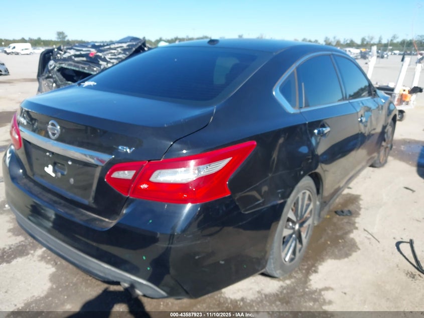 1N4AL3AP2JC210114 2018 NISSAN ALTIMA photo no. 4